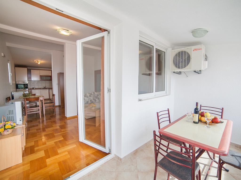 Apartments Ivan Petrovac Phòng bức ảnh