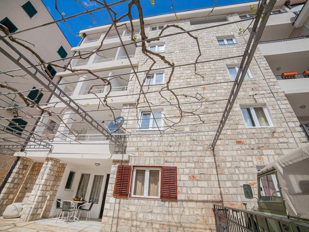 Apartments Ivan Petrovac Ngoại thất bức ảnh